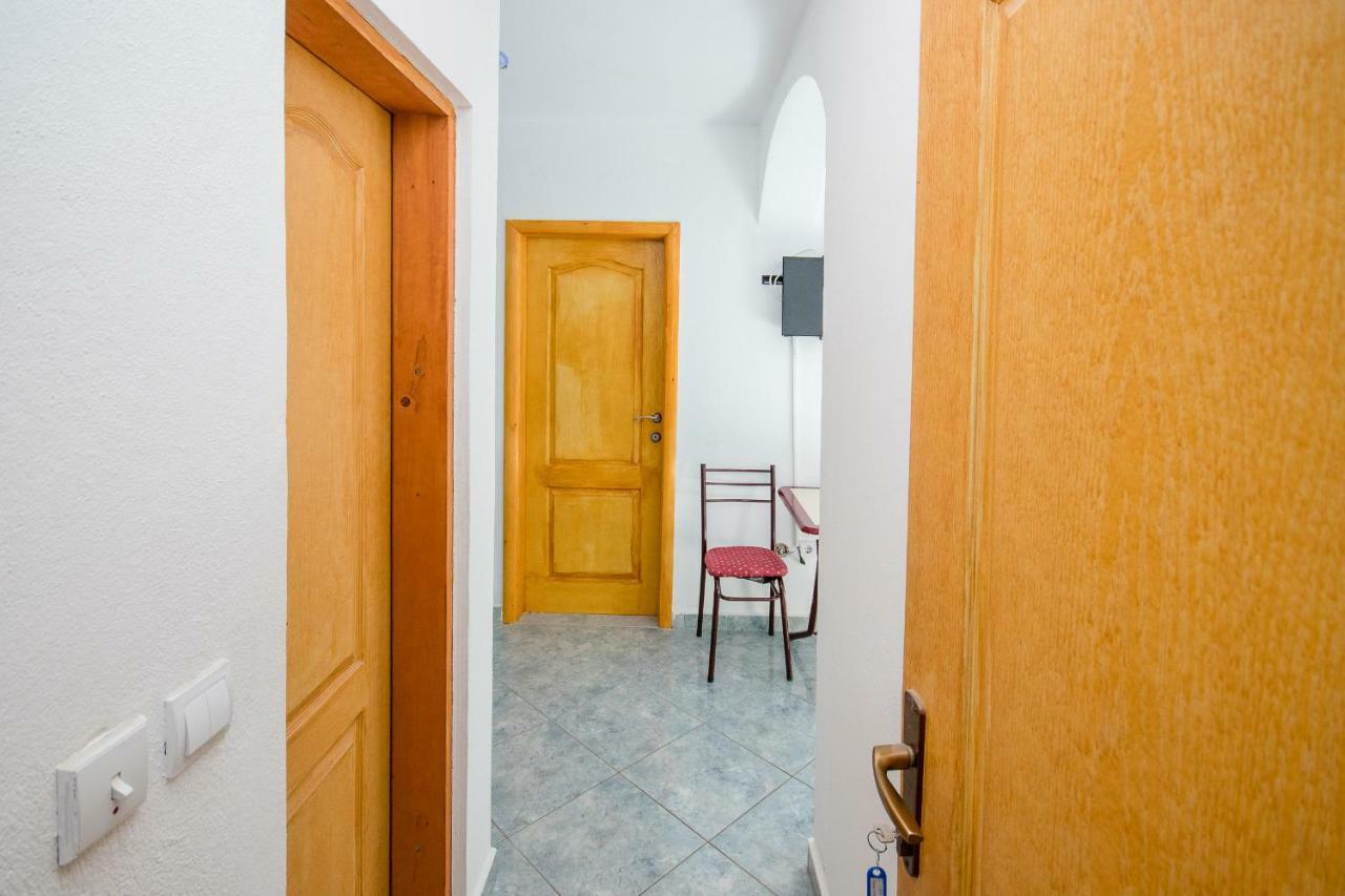 Apartments Duskic Utjeha Bagian luar foto