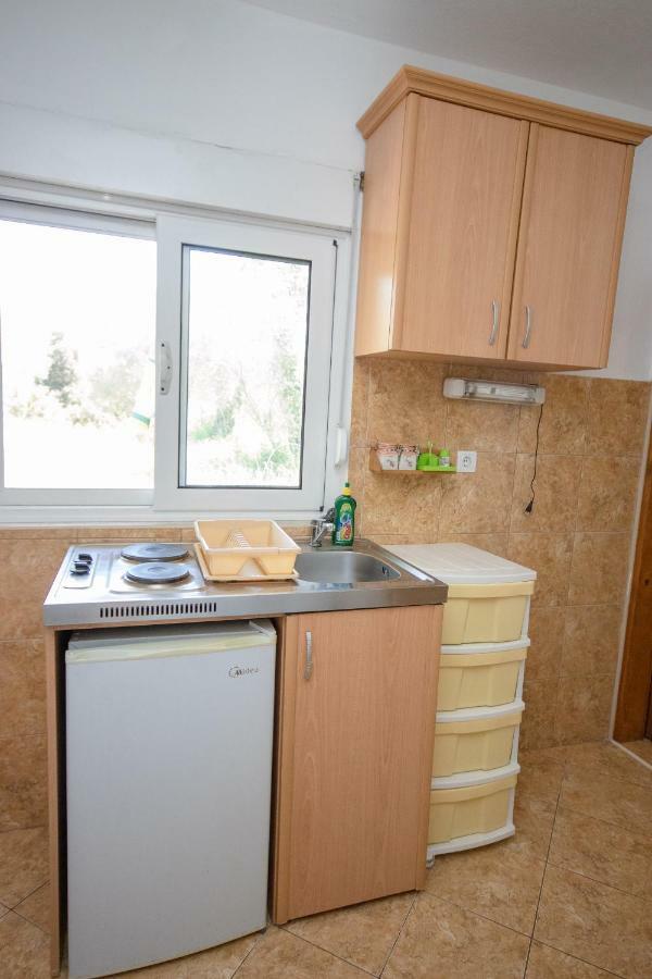 Apartments Duskic Utjeha Bagian luar foto