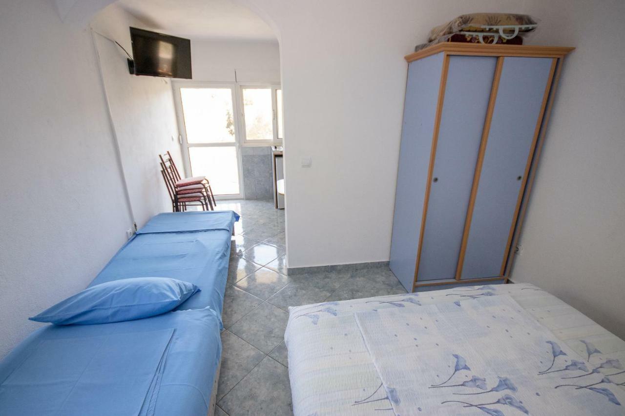 Apartments Duskic Utjeha Bagian luar foto